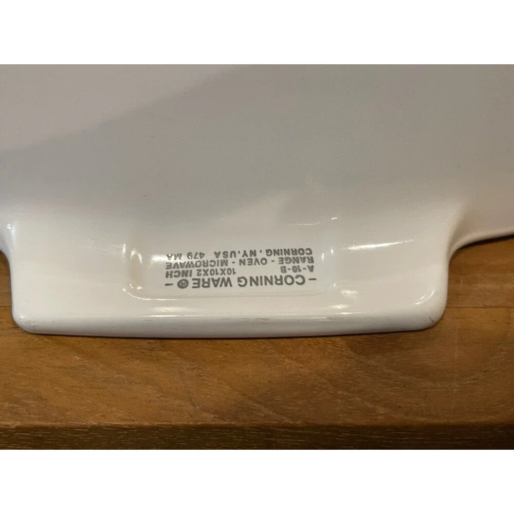 Corning Ware wildflower  A-10-B 10"x10"x2" with lid - Picture 5 of 6